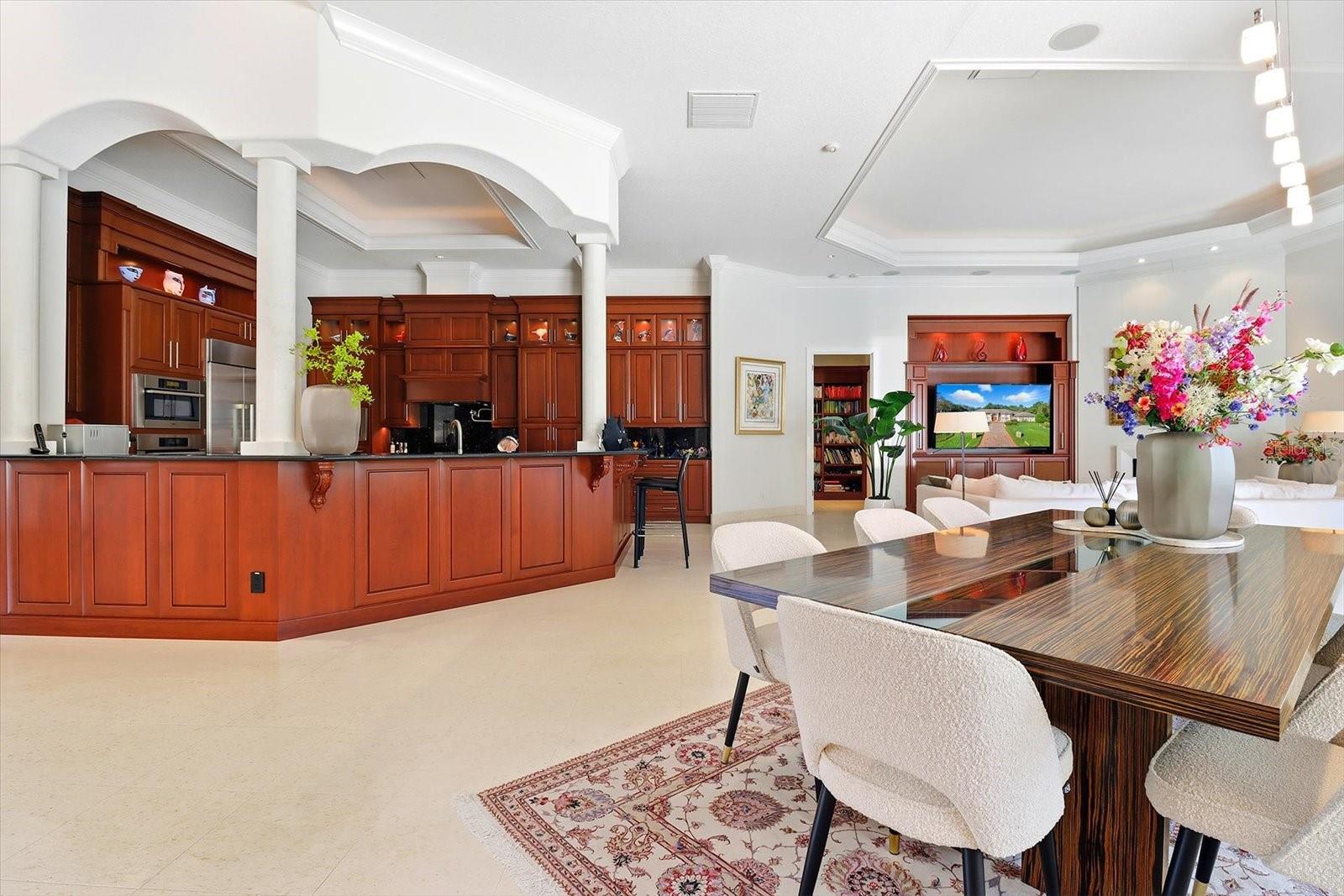 Listing photo id 15 for 4645 Pine Valley Loop
