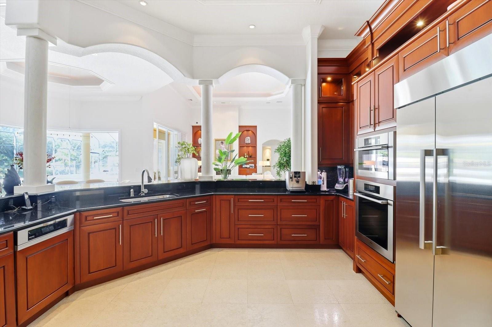 Listing photo id 19 for 4645 Pine Valley Loop