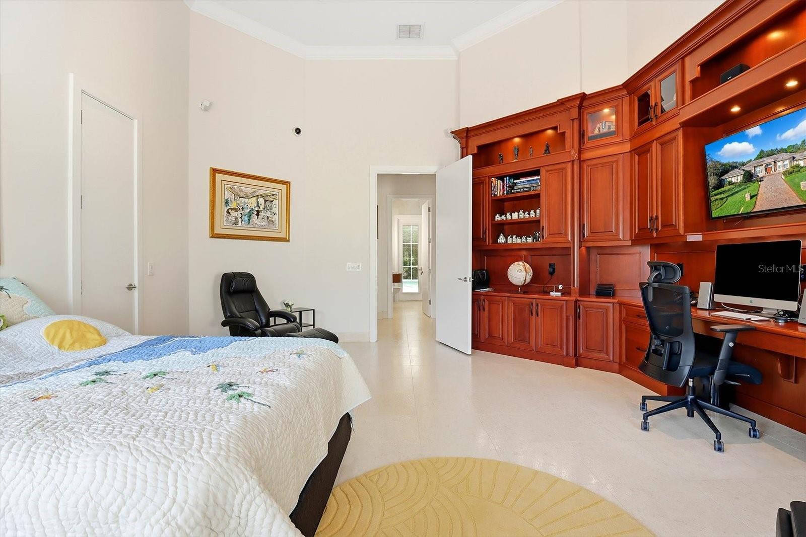 Listing photo id 43 for 4645 Pine Valley Loop