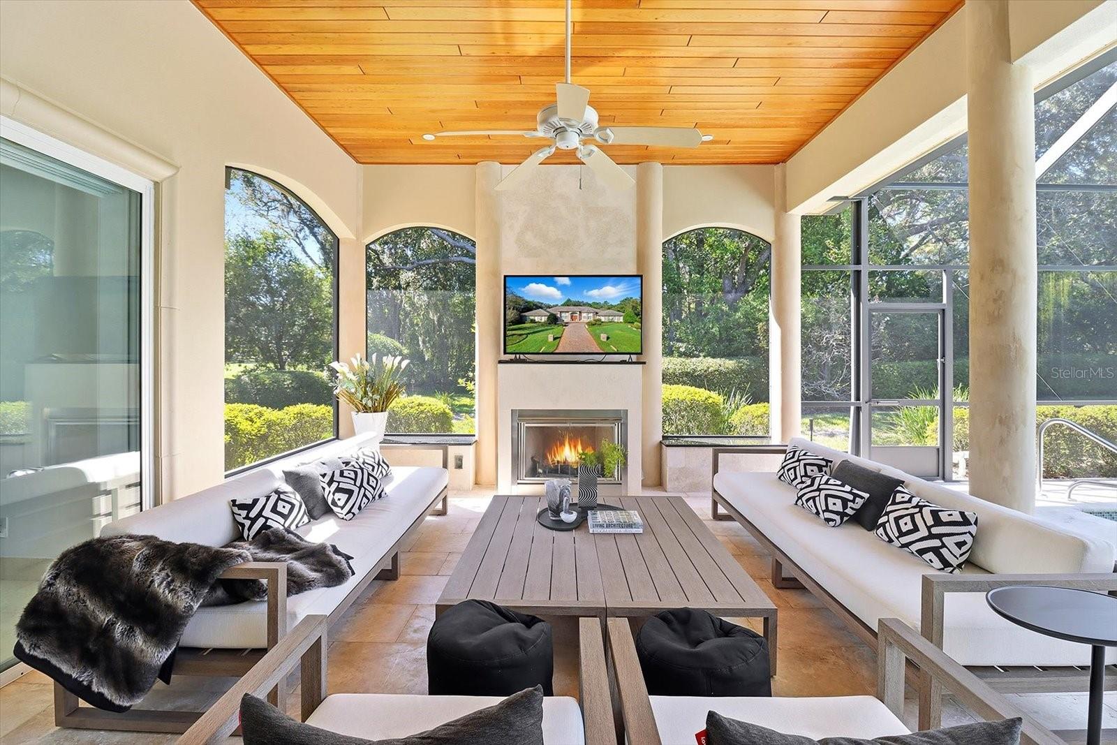 Listing photo id 47 for 4645 Pine Valley Loop