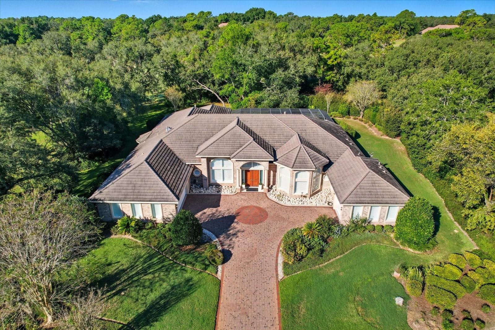 Listing photo id 4 for 4645 Pine Valley Loop