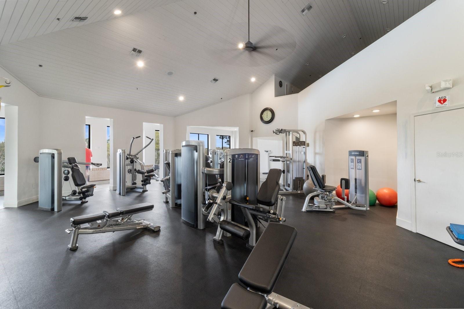 Listing photo id 75 for 4645 Pine Valley Loop