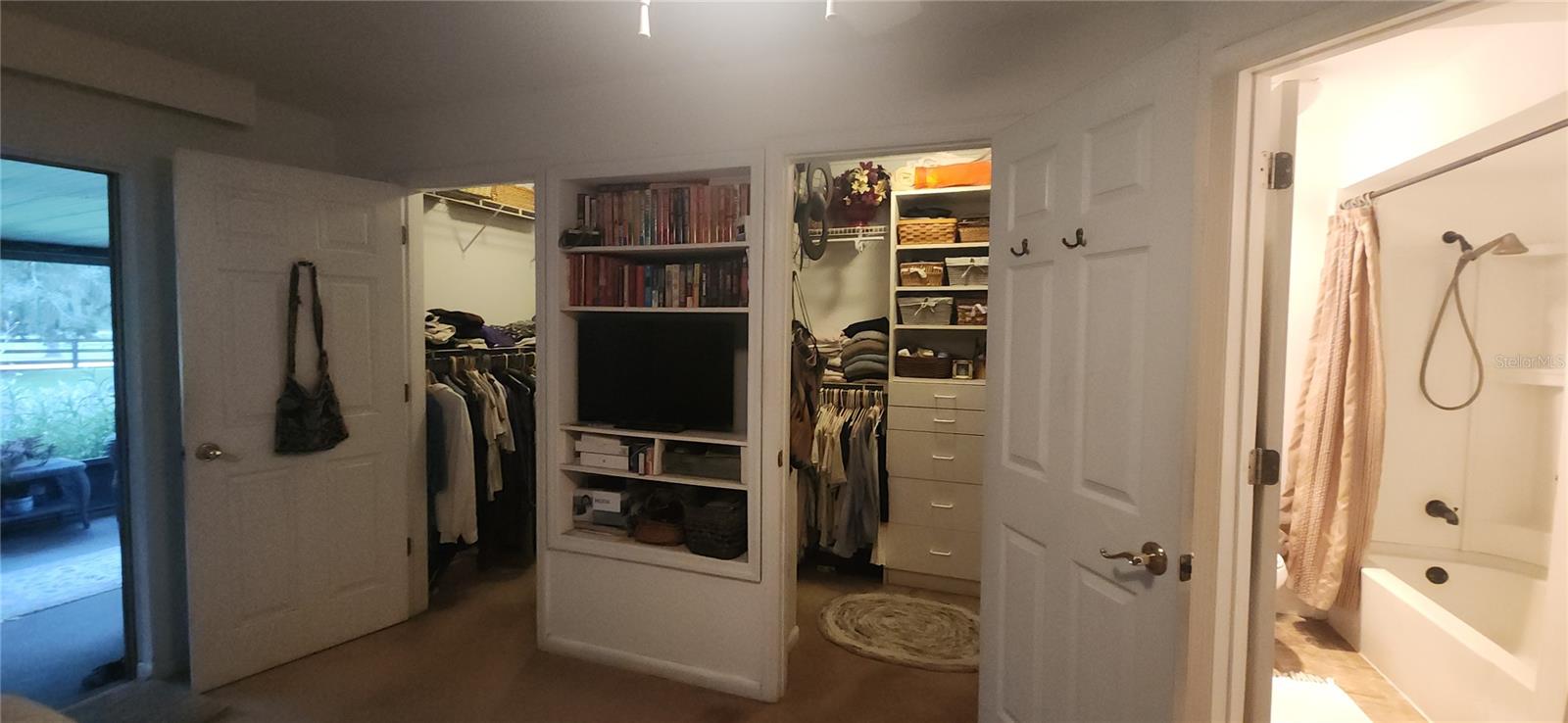 Image 13 of 49 For 15600 36th Street