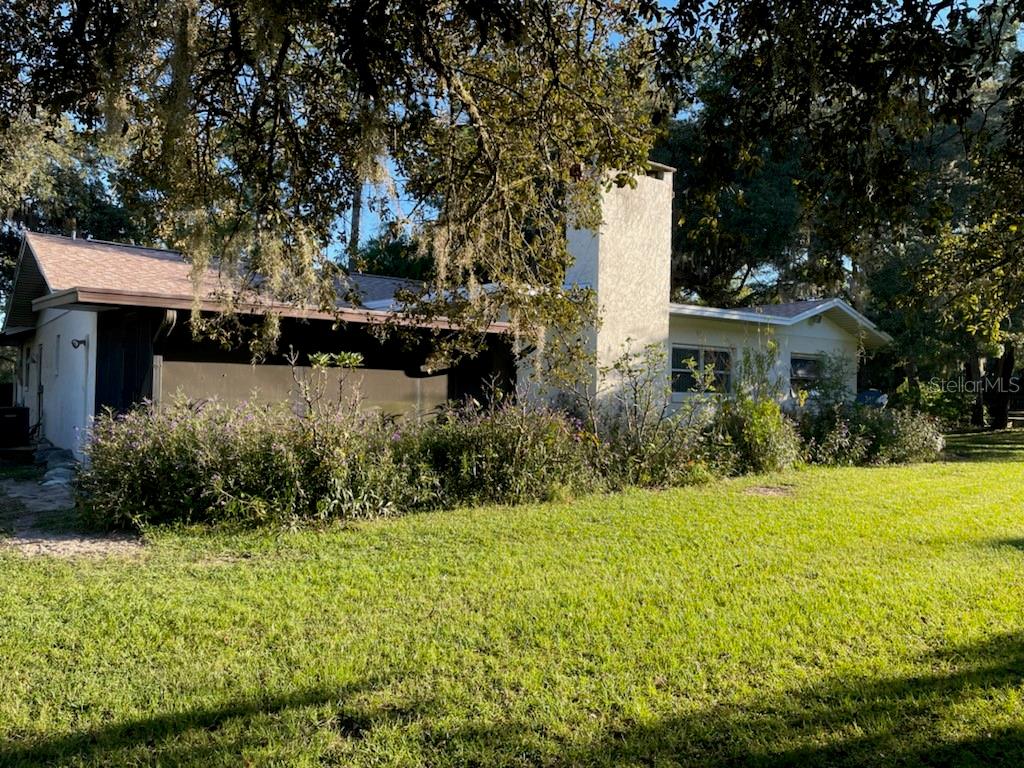 Image 26 of 49 For 15600 36th Street
