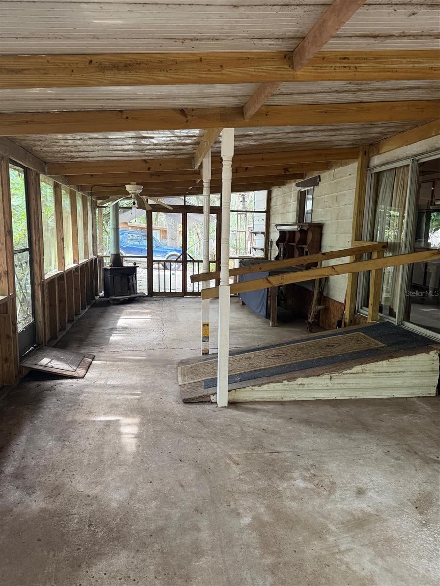 Image 6 of 40 For 24699 174th Terrace