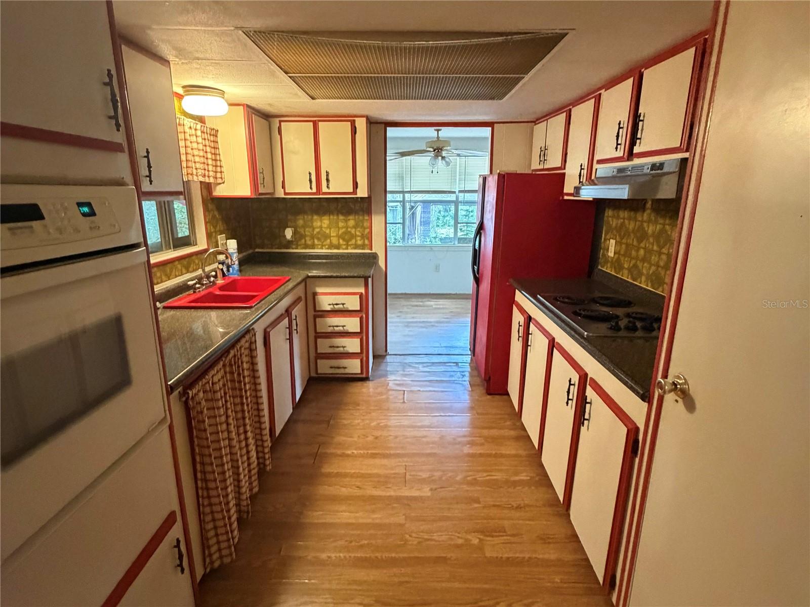 Image 7 of 40 For 24699 174th Terrace