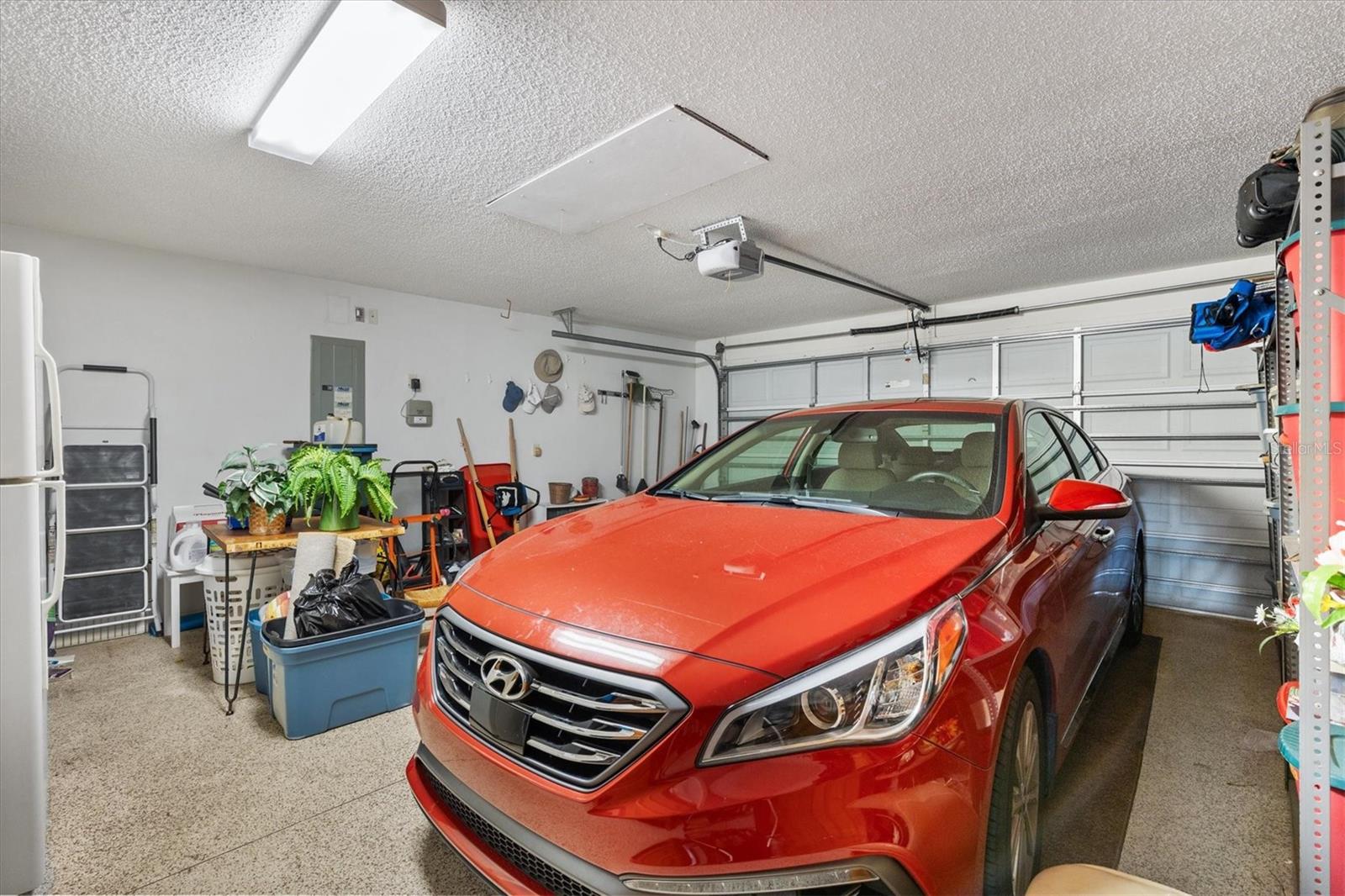 Image 28 of 42 For 939 Livingston Loop