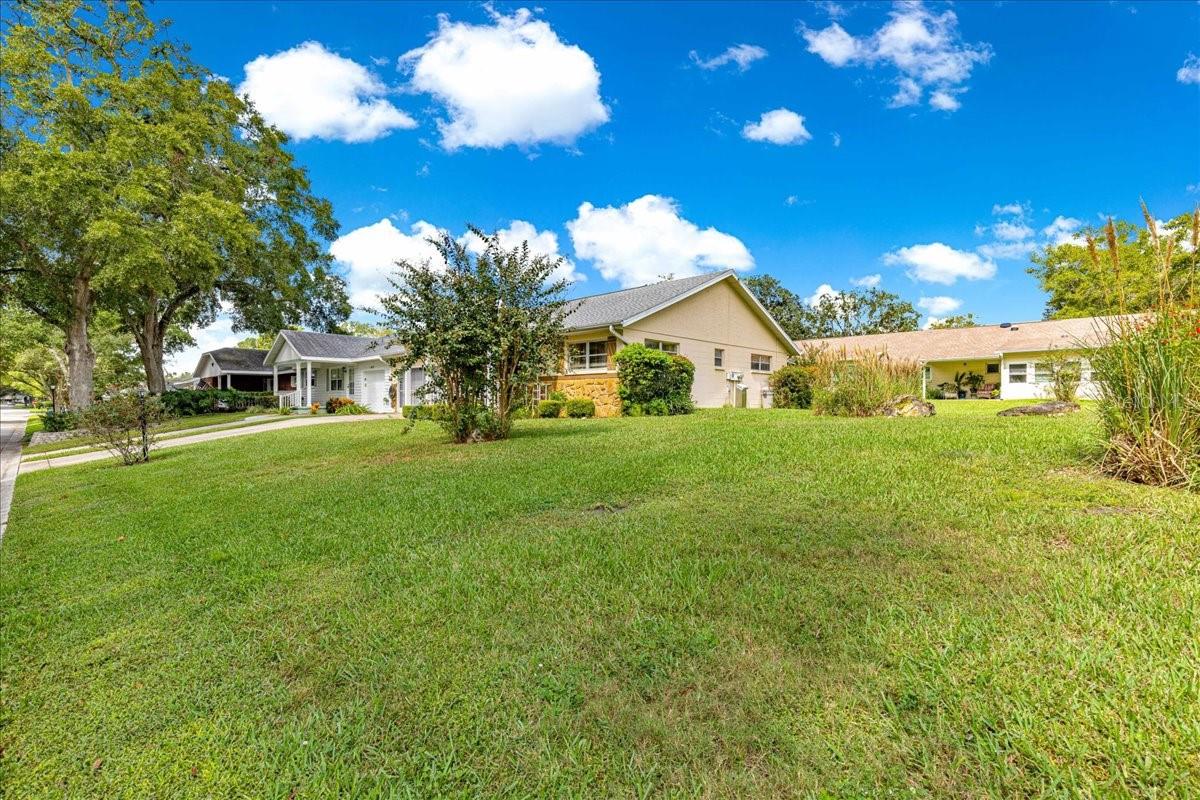 Image 28 of 30 For 8873 95th Street D