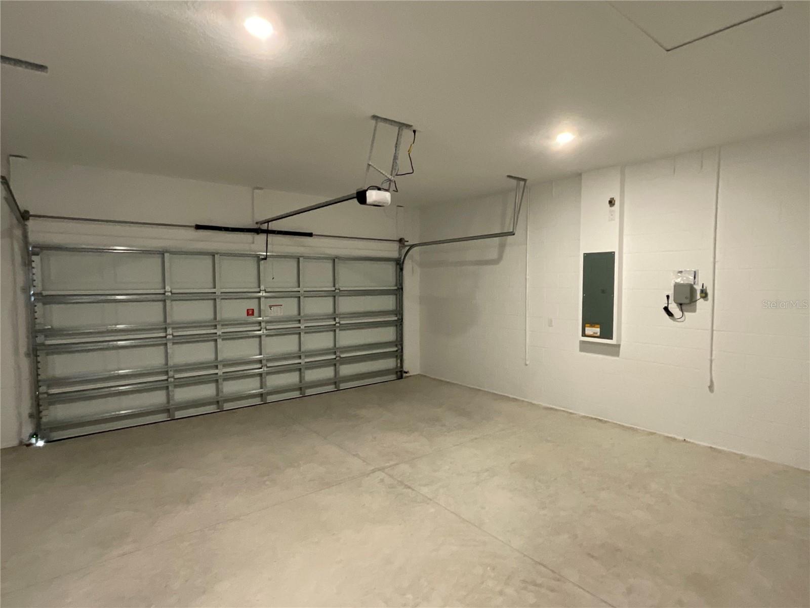 Image 17 of 19 For 7727 57 Place