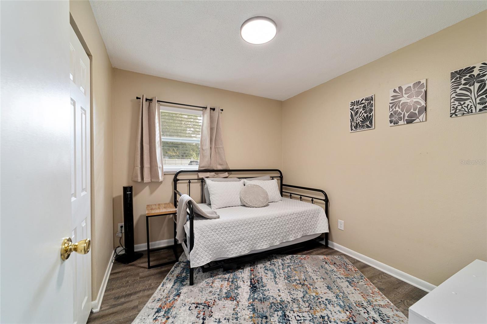 Image 19 of 29 For 1148 33rd Avenue