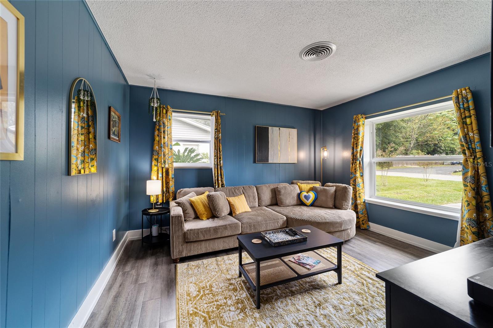 Image 21 of 29 For 1148 33rd Avenue