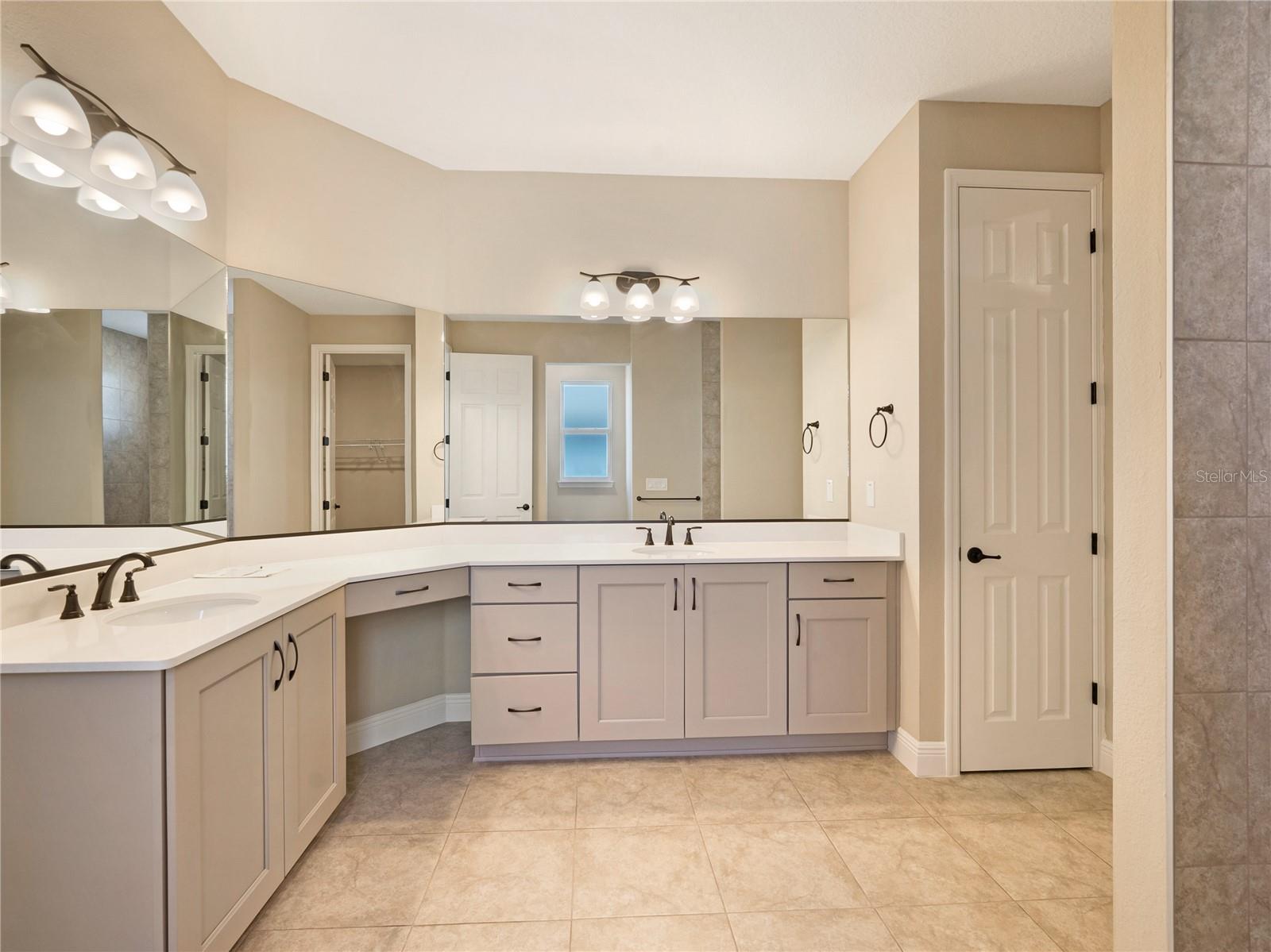 Image 20 of 34 For 9707 79th Lane Road