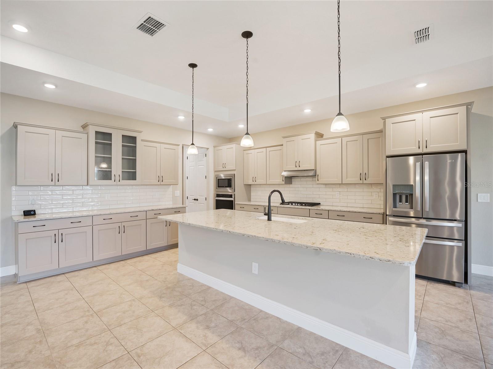 Image 9 of 34 For 9707 79th Lane Road