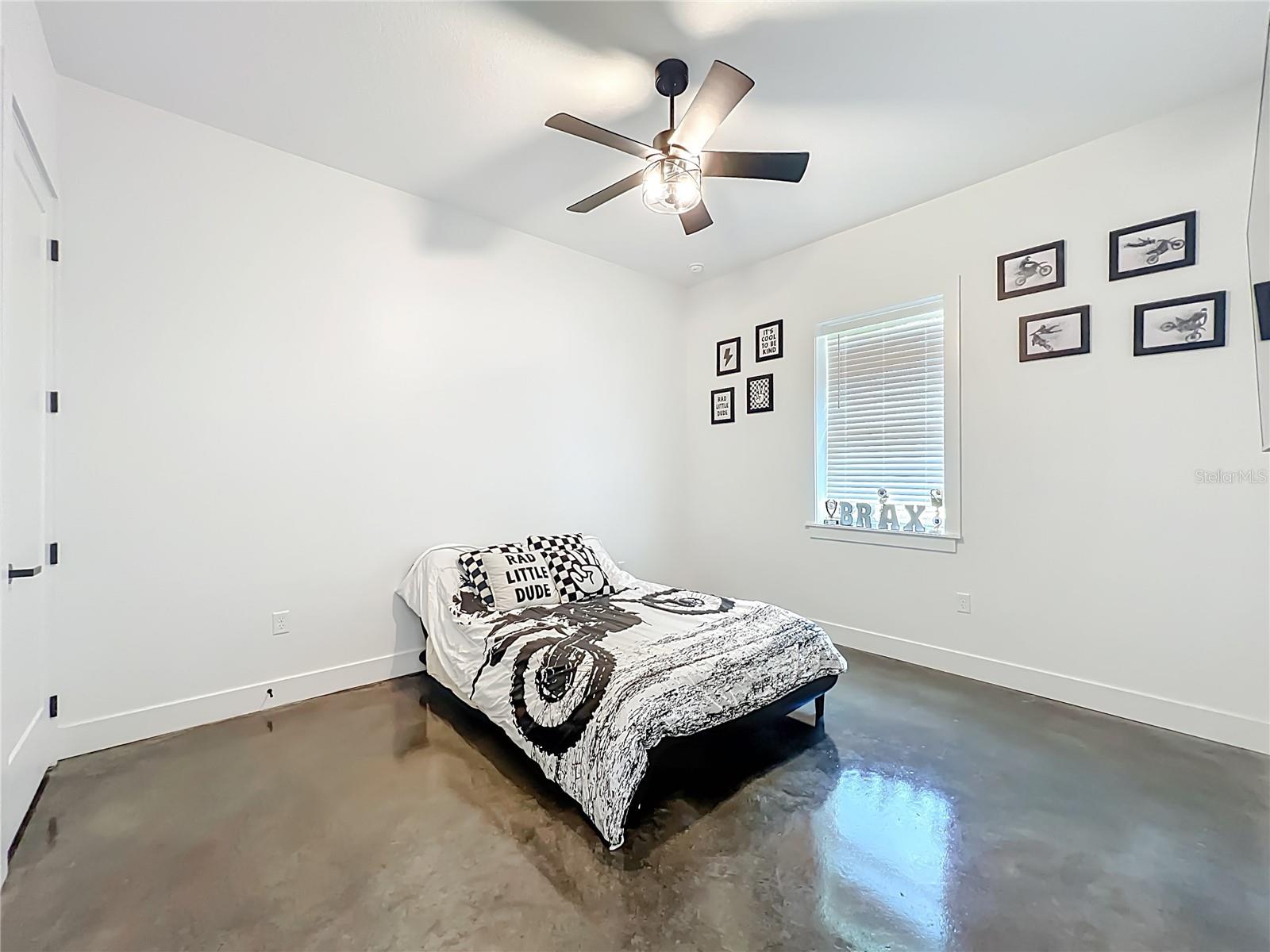 Image 40 of 80 For 9903 33rd Avenue