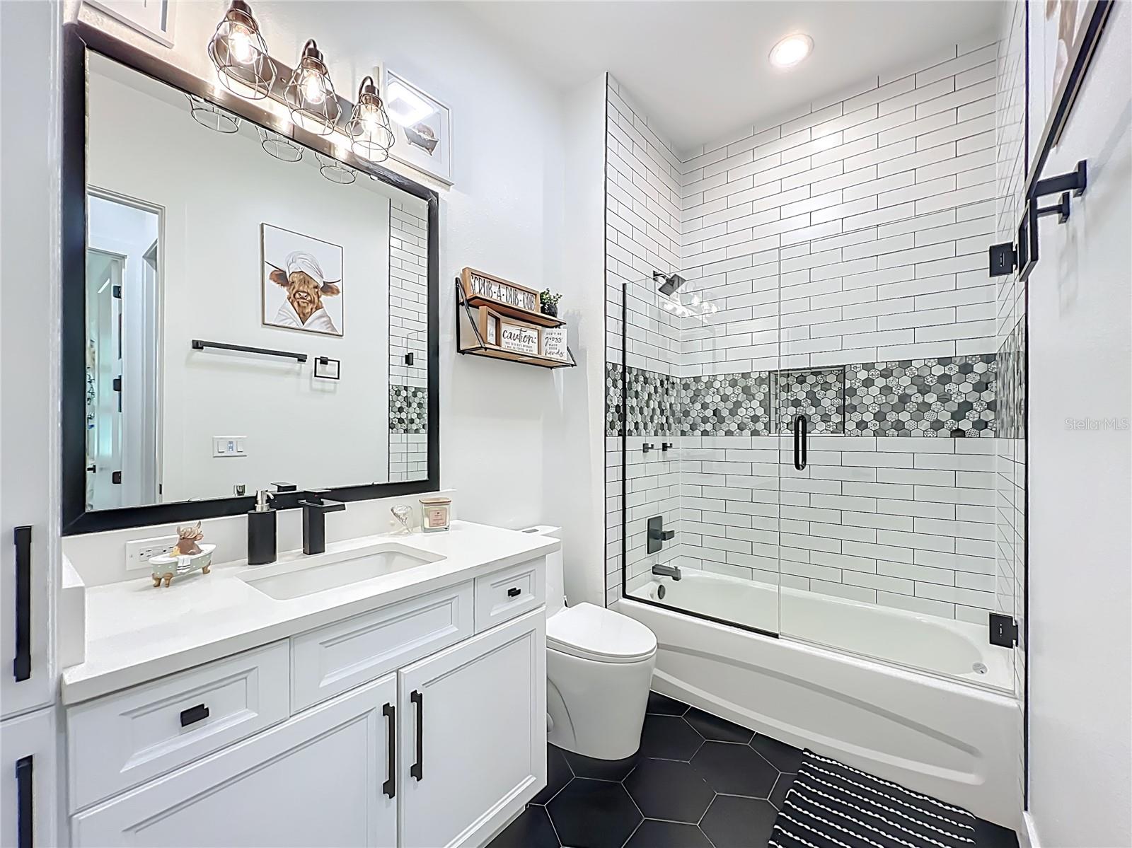 Image 41 of 80 For 9903 33rd Avenue