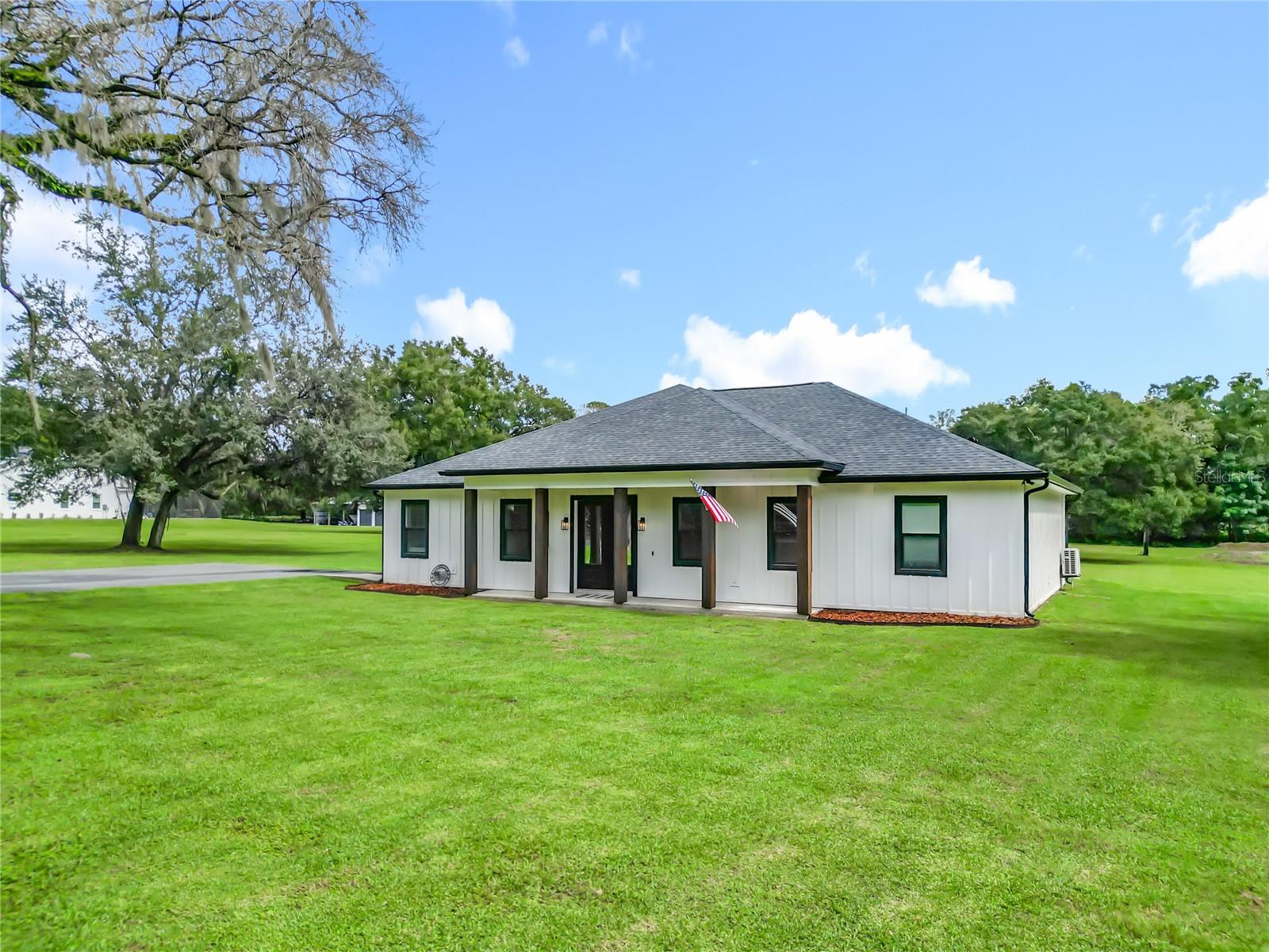 Image 6 of 80 For 9903 33rd Avenue