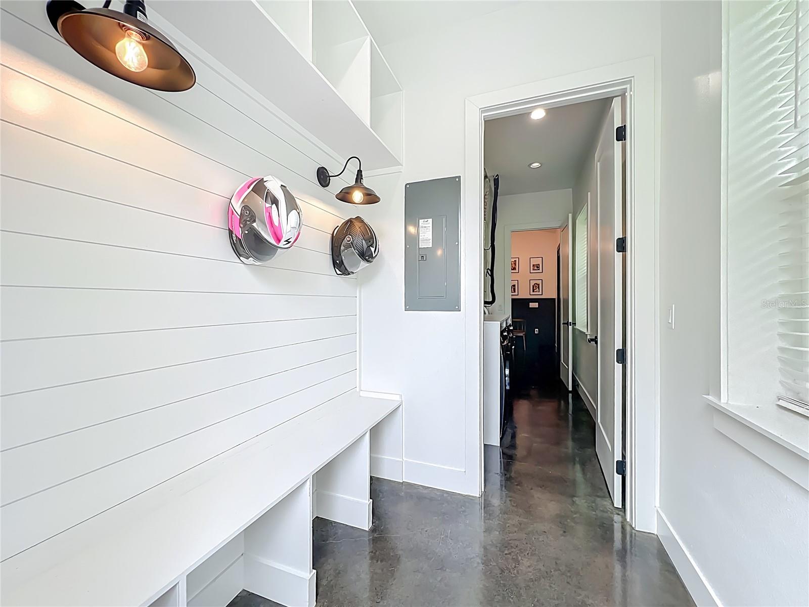 Image 61 of 80 For 9903 33rd Avenue