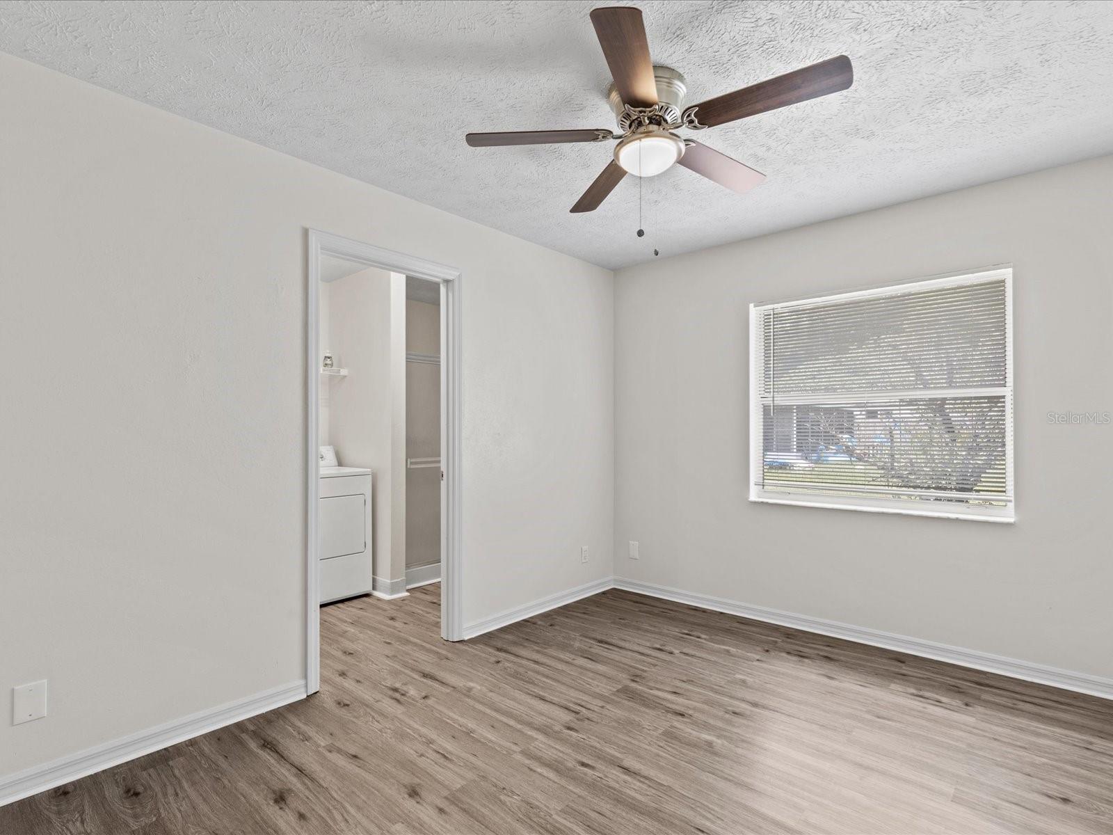 Image 19 of 28 For 14080 46th Court