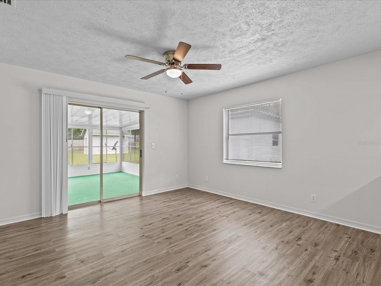 Image 5 of 28 For 14080 46th Court