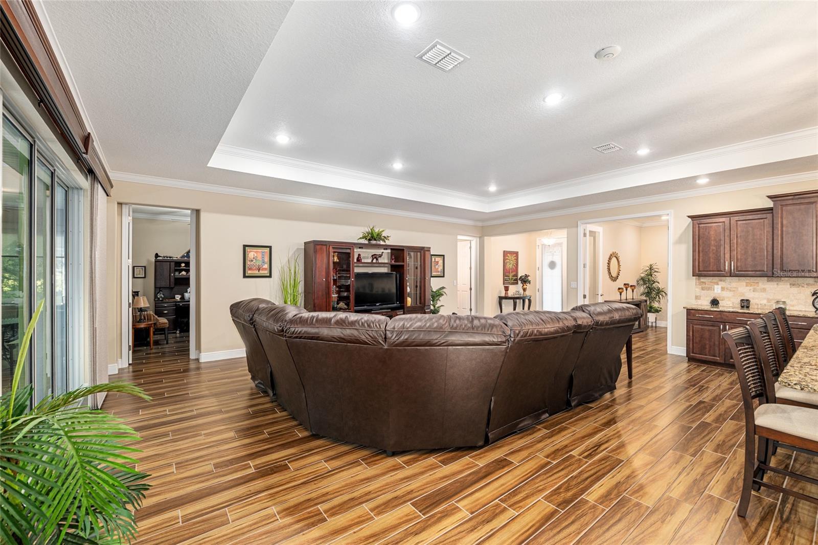 Image 12 of 70 For 9460 86th Place