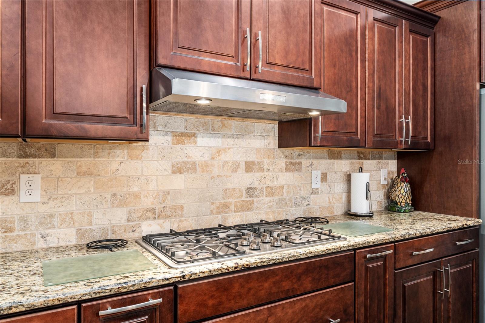 Image 18 of 70 For 9460 86th Place