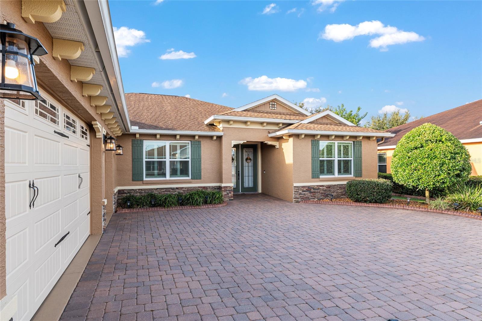 Image 2 of 70 For 9460 86th Place