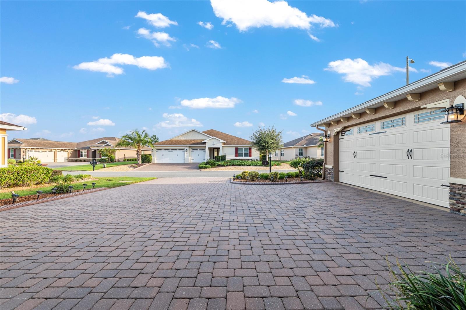 Image 3 of 70 For 9460 86th Place