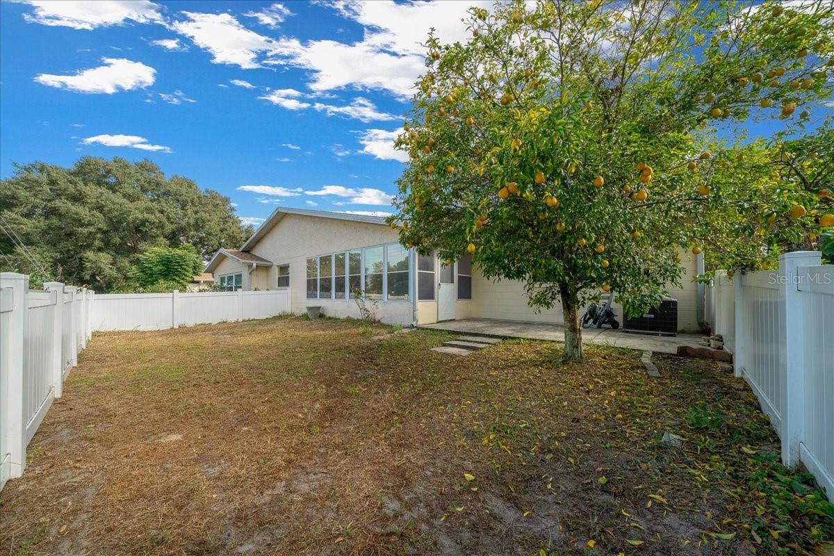 Image 2 of 40 For 9152 89th Terrace D