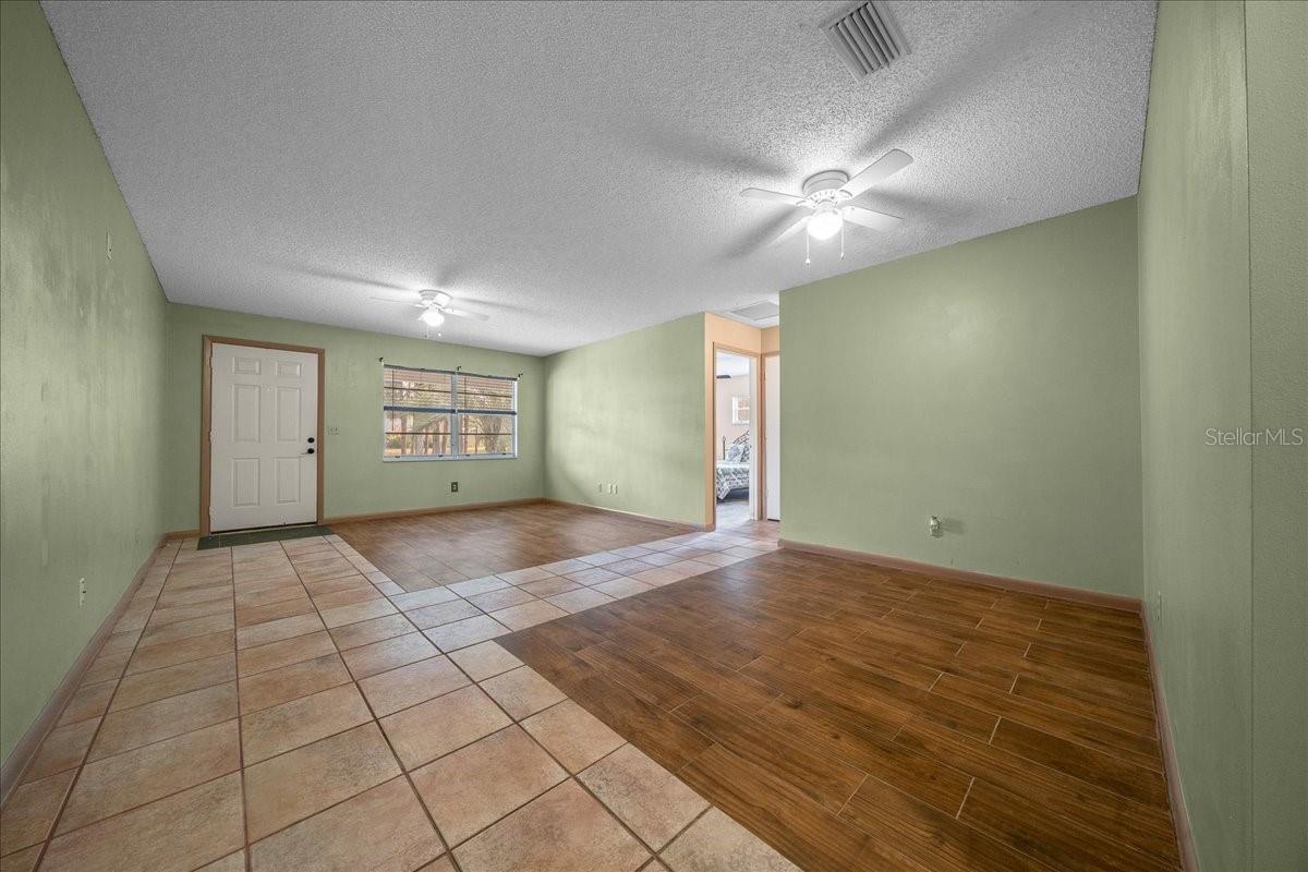 Image 20 of 40 For 9152 89th Terrace D