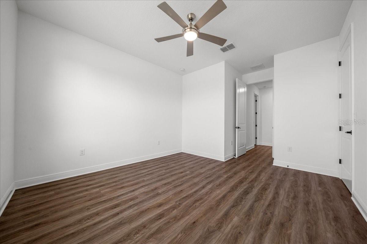 Image 25 of 63 For 8233 93rd Terrace