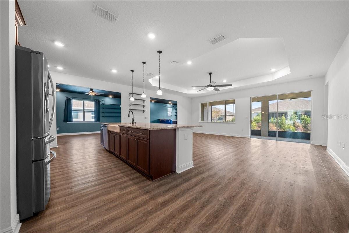 Image 3 of 63 For 8233 93rd Terrace