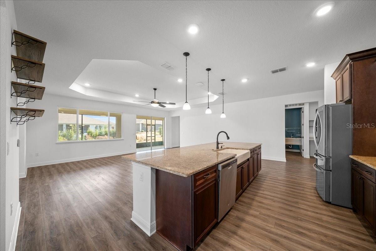 Image 34 of 63 For 8233 93rd Terrace