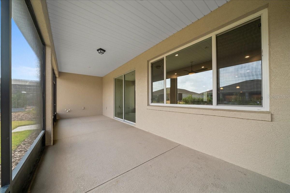 Image 44 of 63 For 8233 93rd Terrace