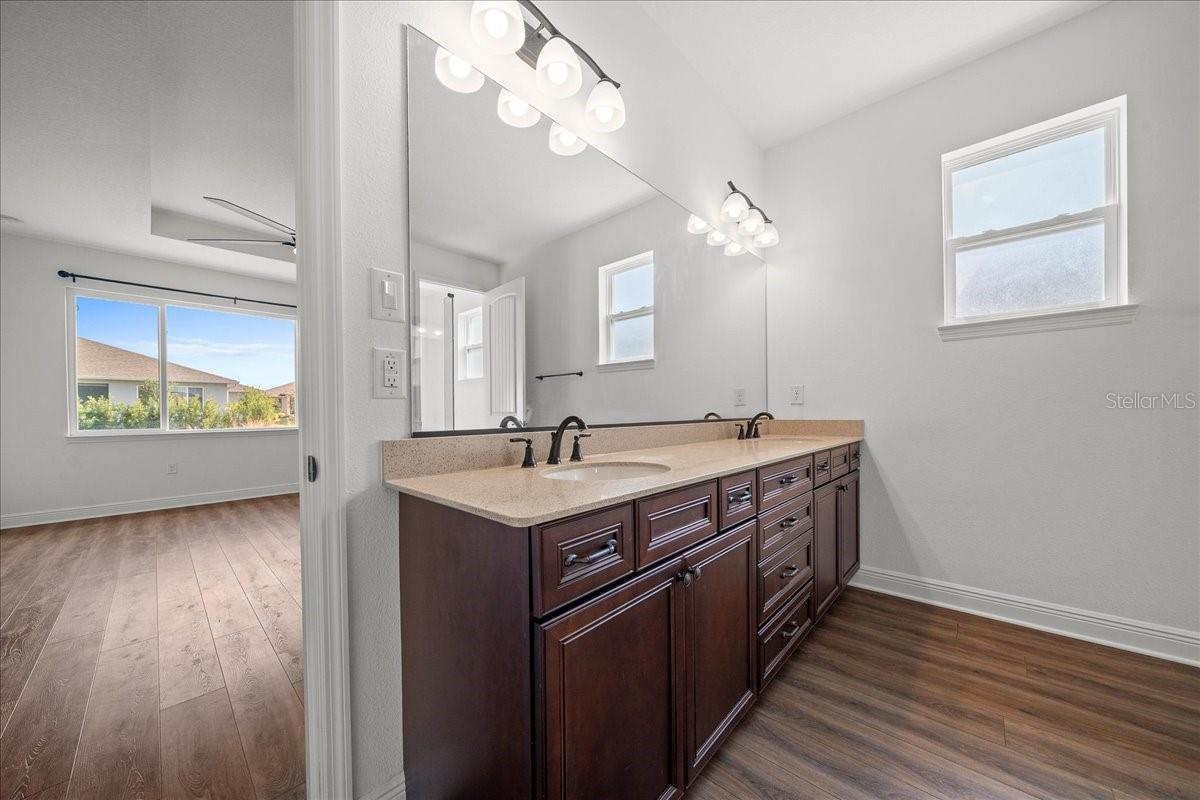 Image 52 of 63 For 8233 93rd Terrace