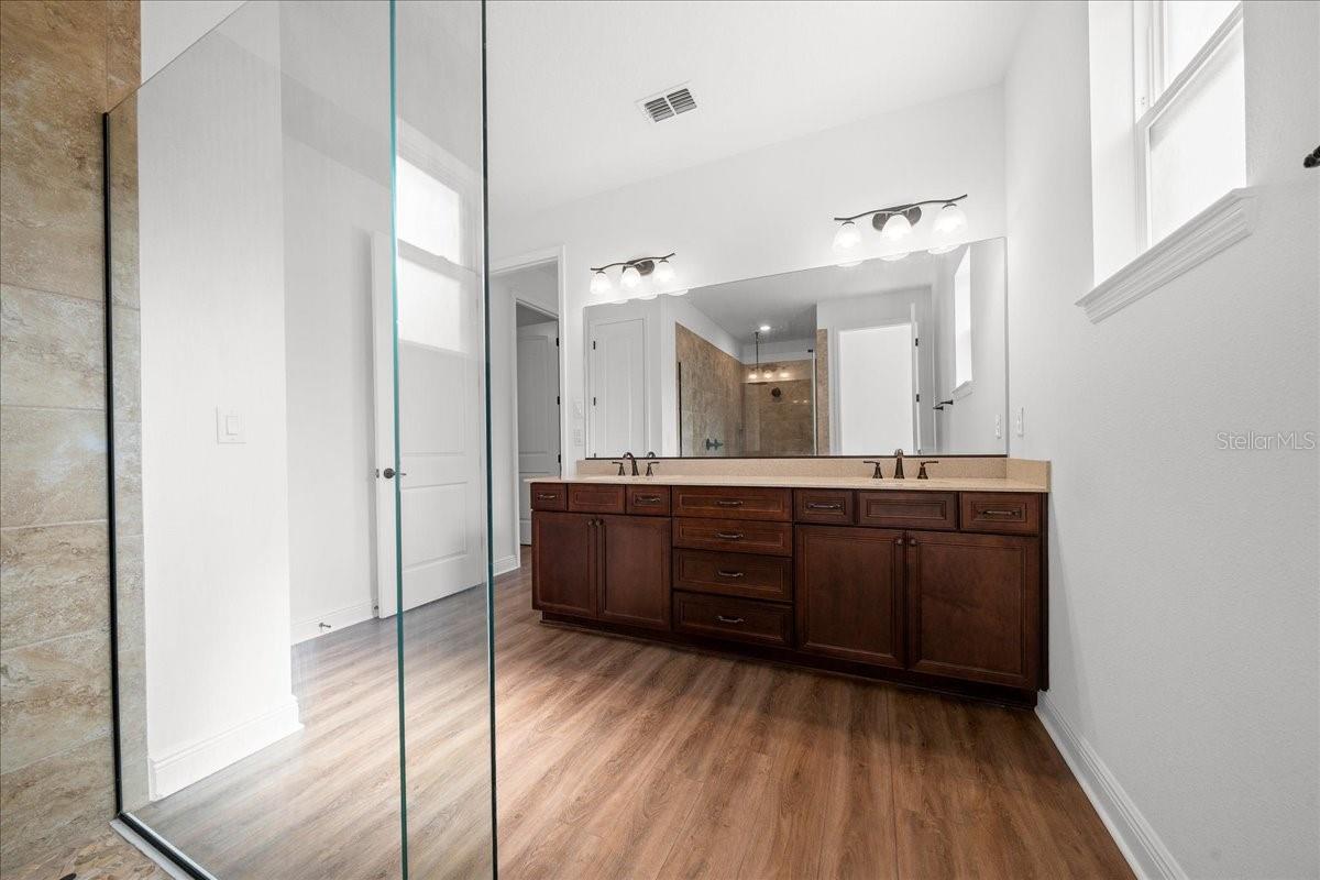 Image 56 of 63 For 8233 93rd Terrace