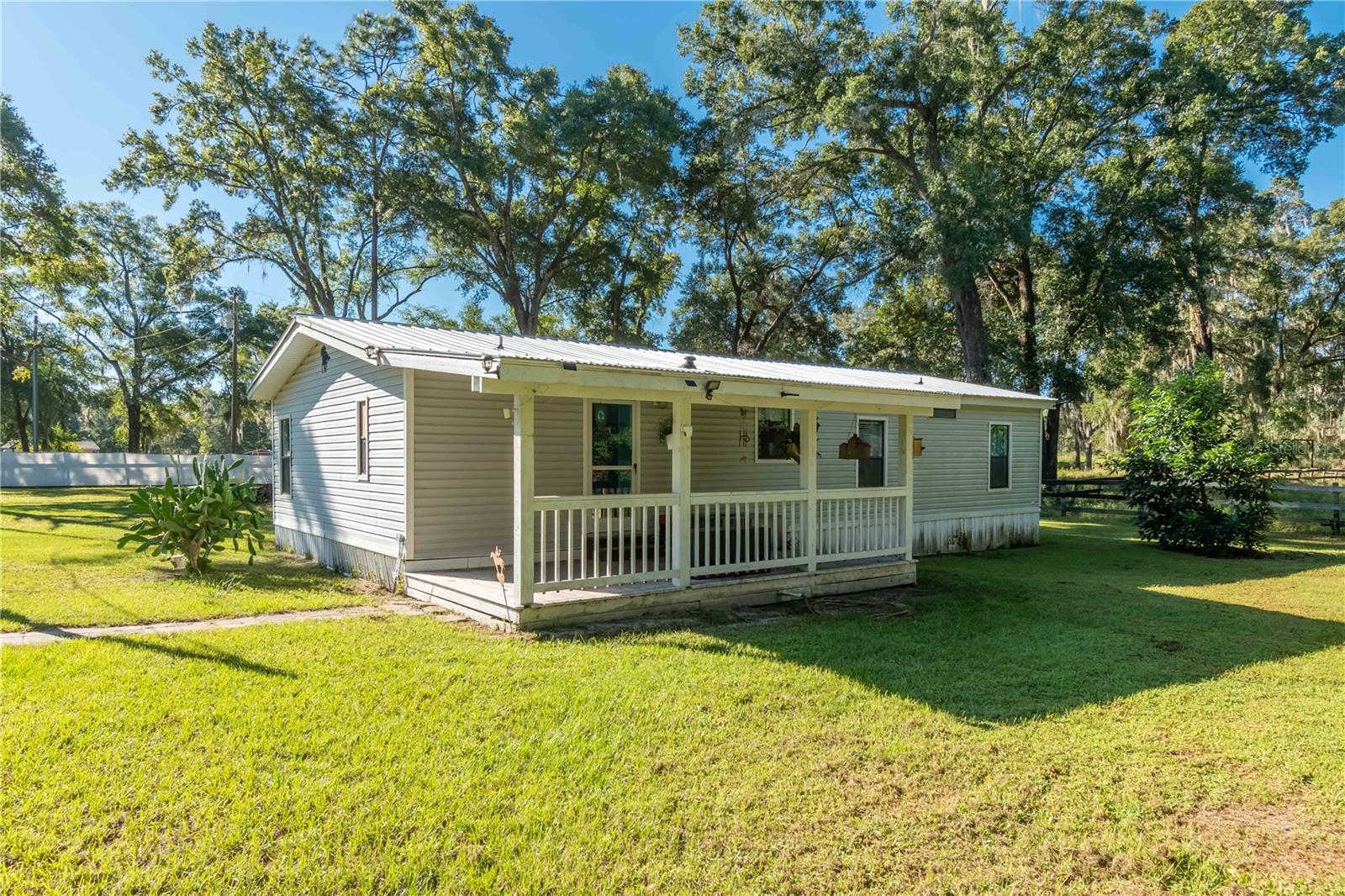 Image 32 of 50 For 8081 41st Place Road