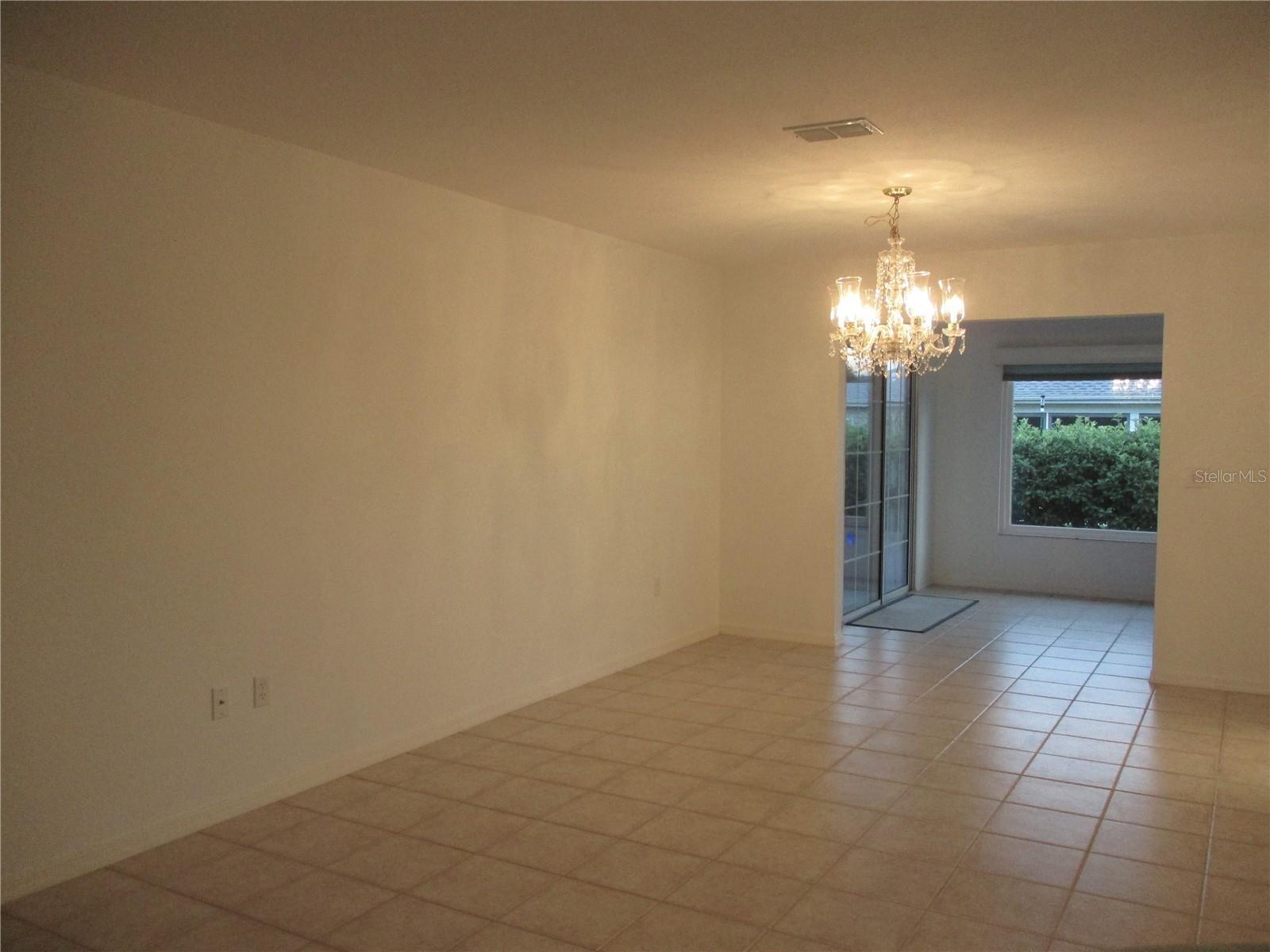 Image 16 of 77 For 11552 138th Lane