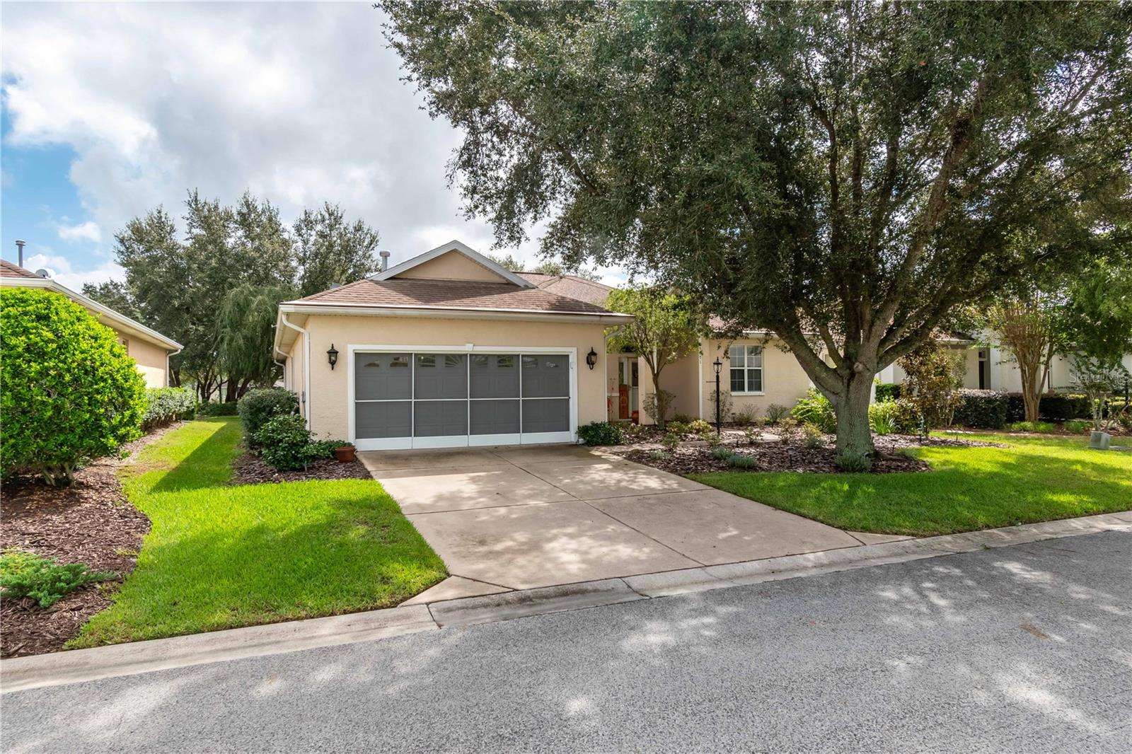 Image 4 of 58 For 9071 99th Court Road