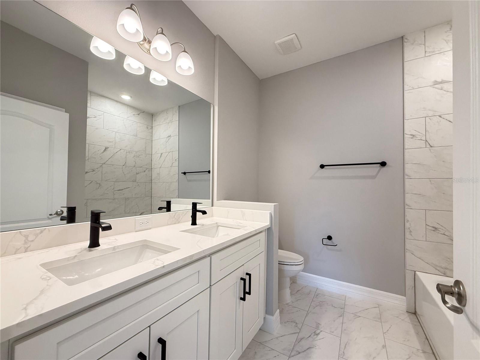 Image 11 of 40 For 7815 128th Street Road