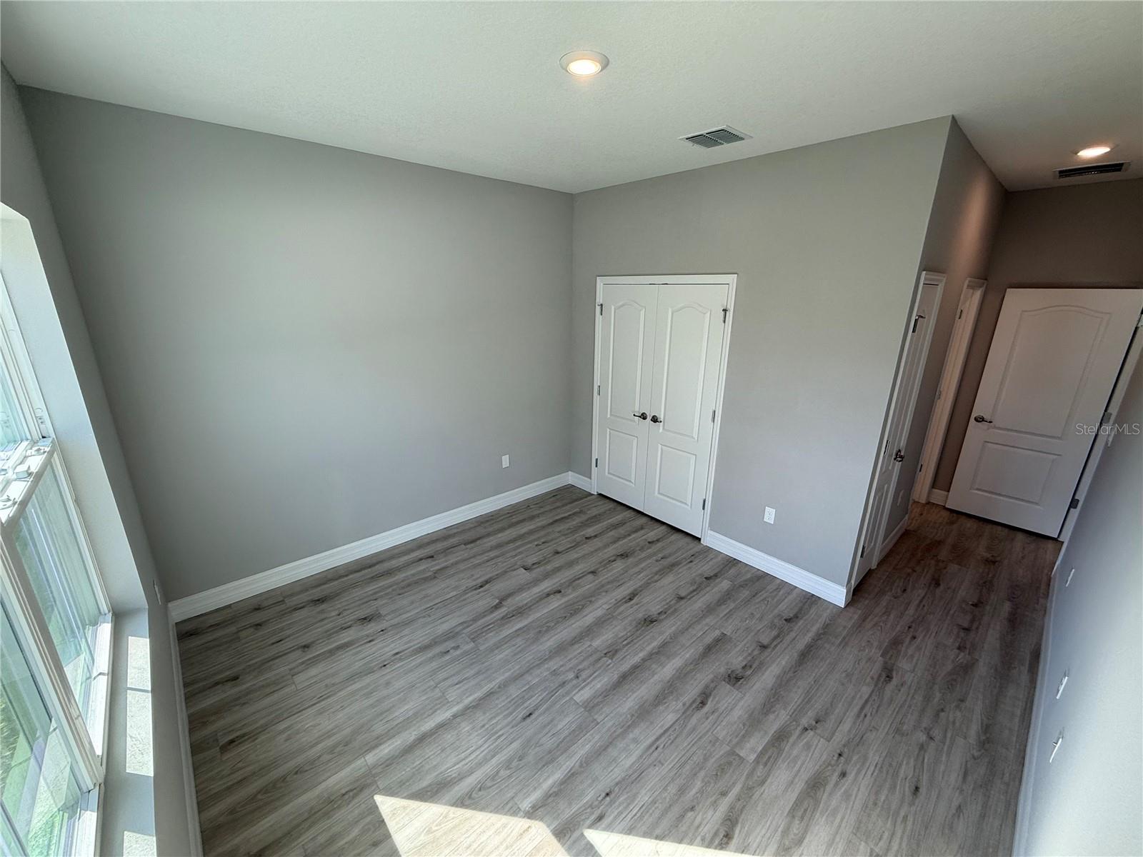 Image 18 of 40 For 7815 128th Street Road