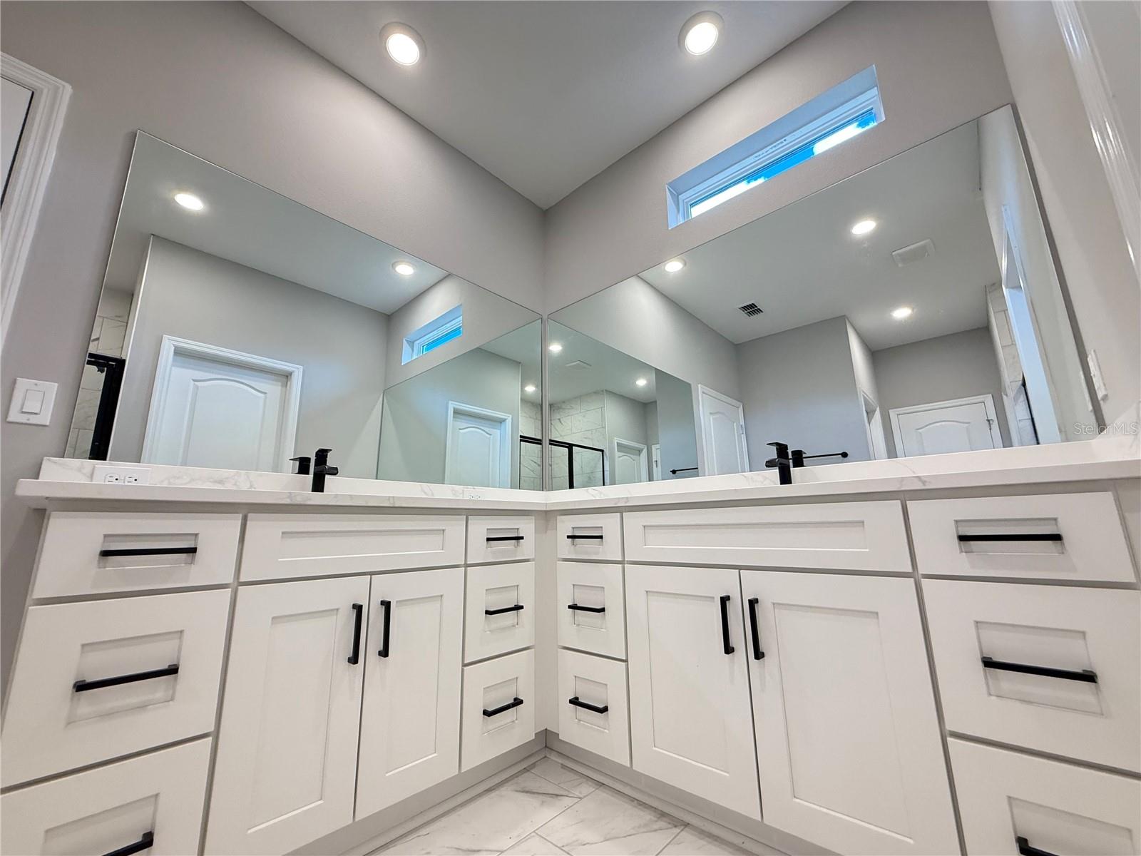 Image 25 of 40 For 7815 128th Street Road