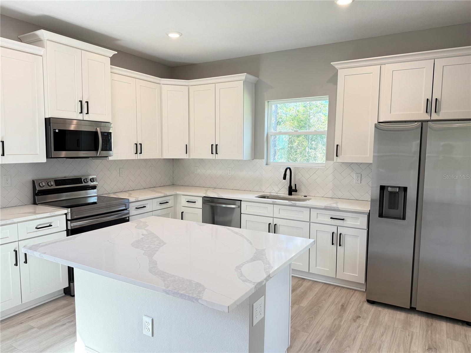 Image 9 of 40 For 7815 128th Street Road