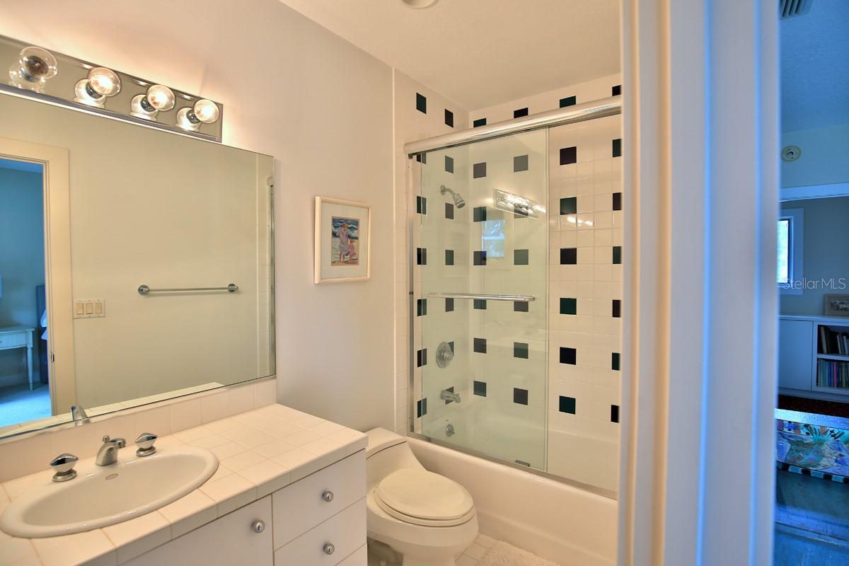 Image 41 of 70 For 1212 80th Street