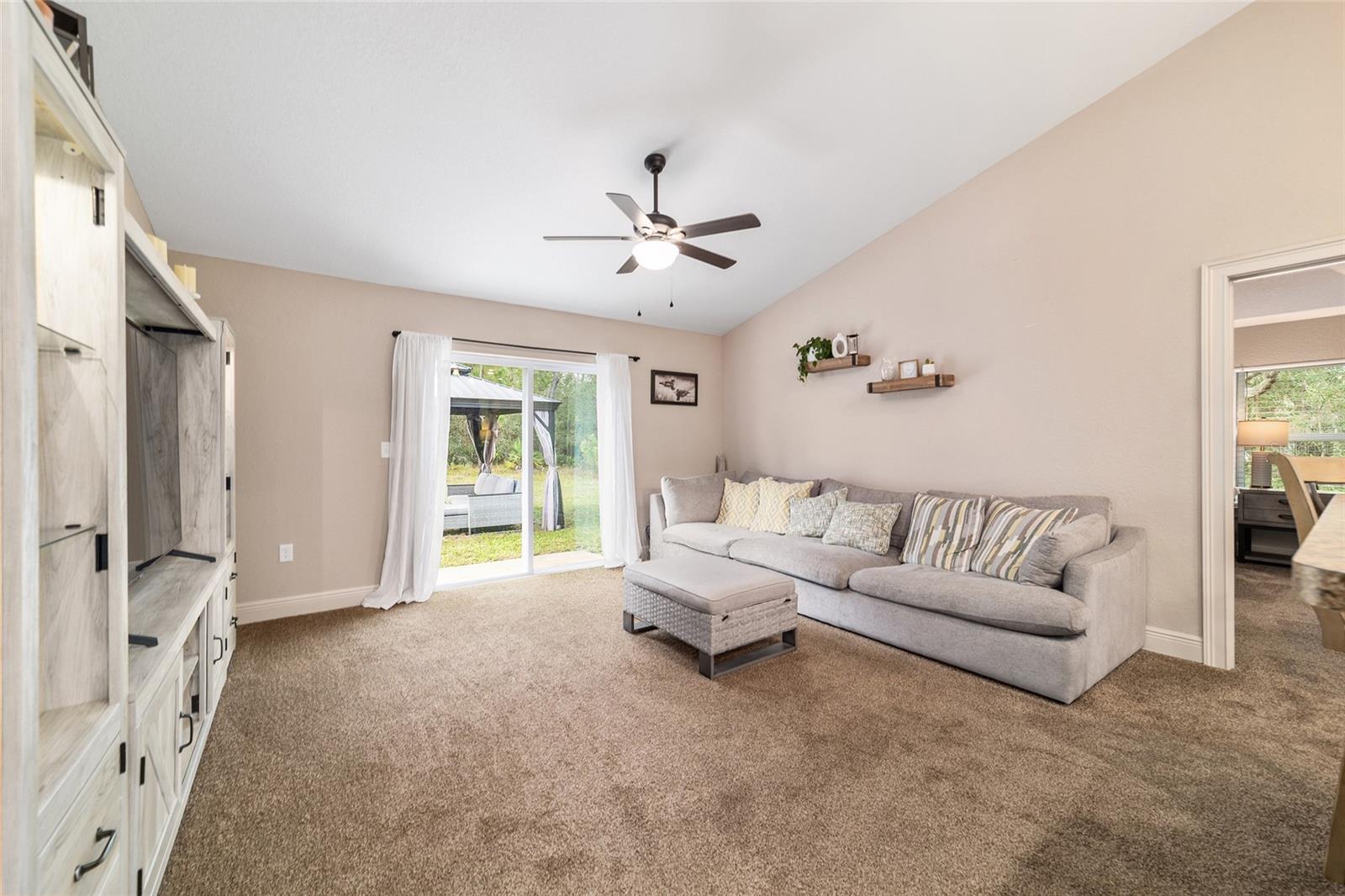 Image 14 of 49 For 15792 55th Avenue Road