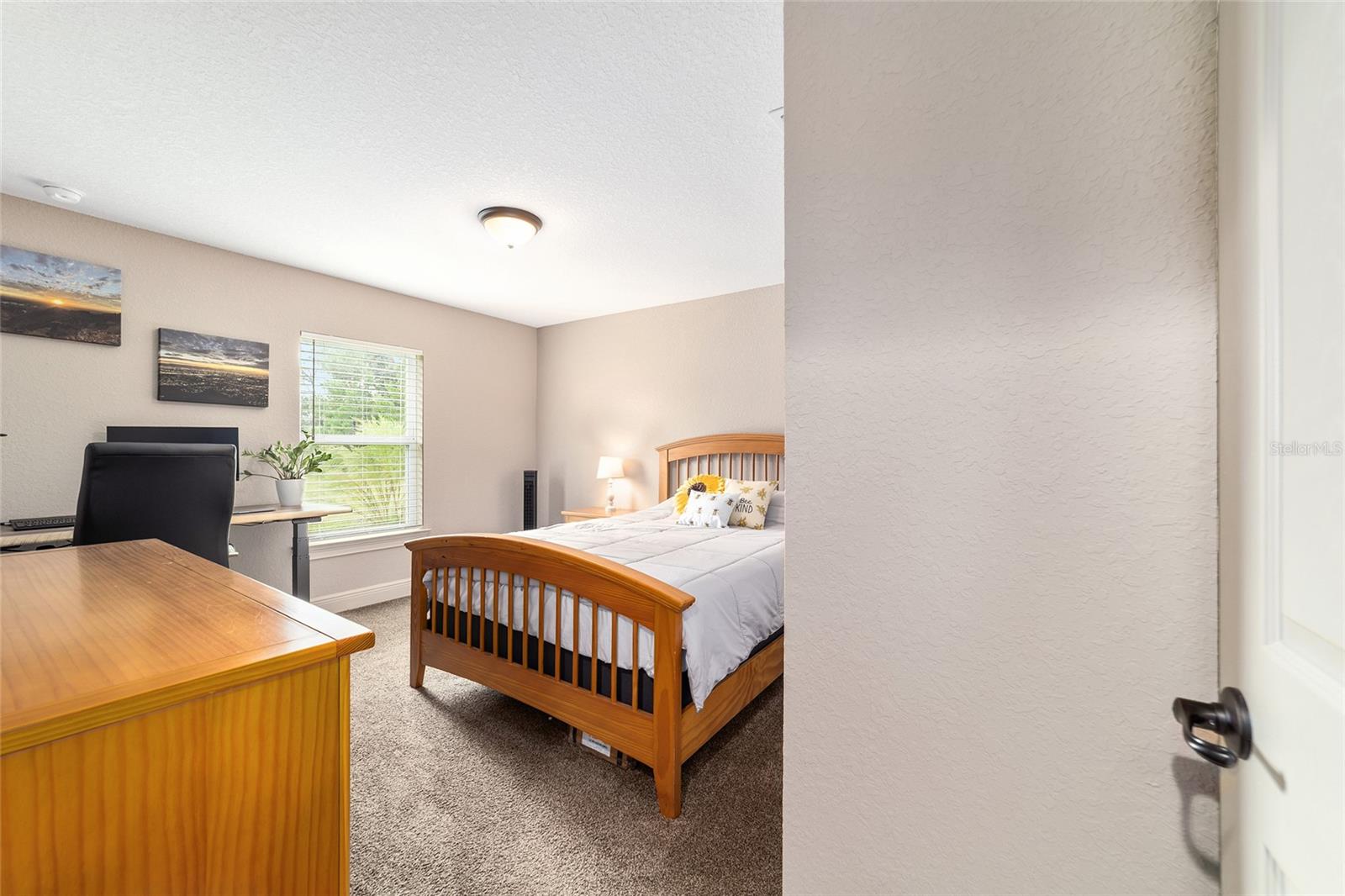 Image 33 of 49 For 15792 55th Avenue Road