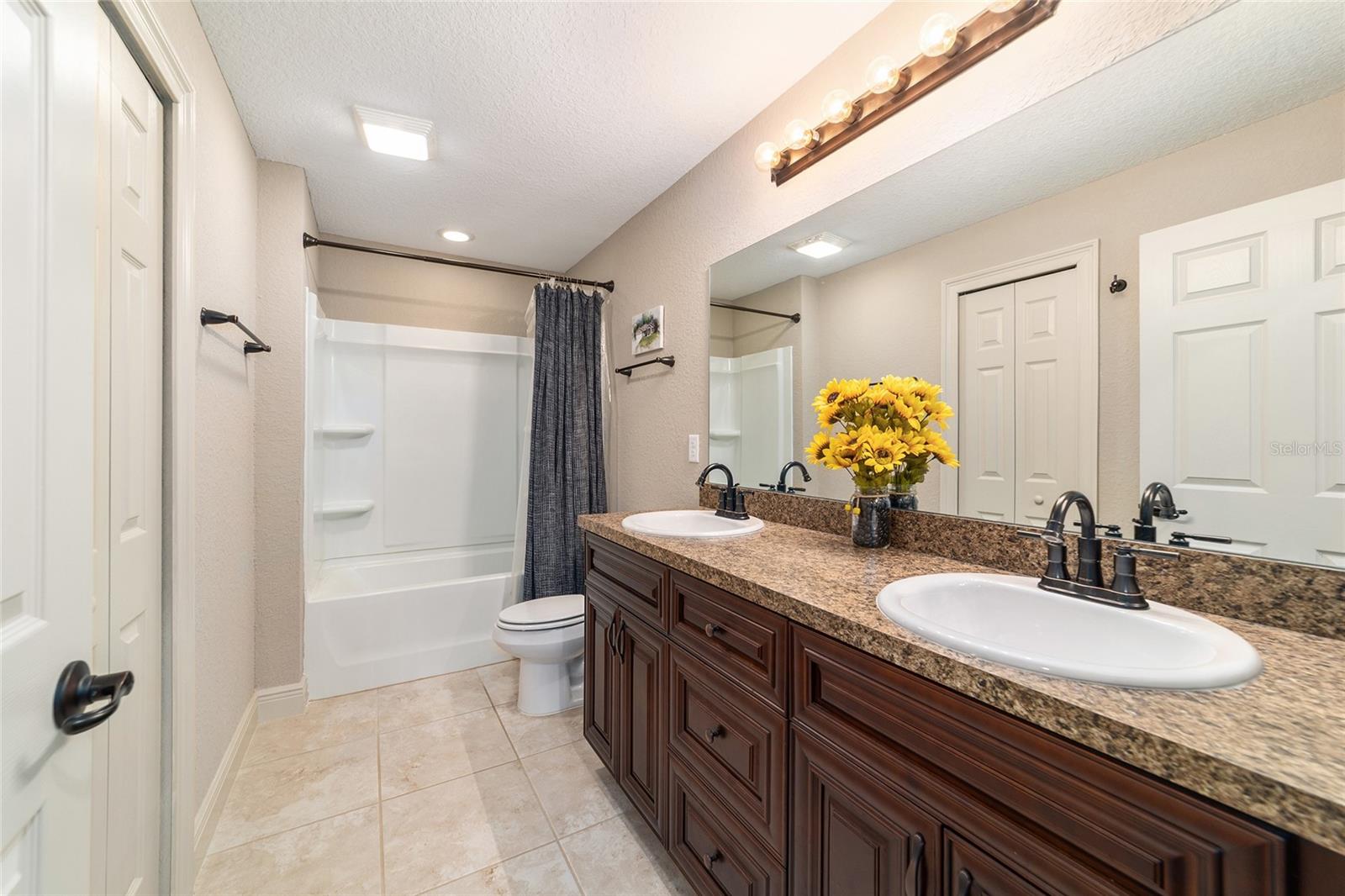 Image 36 of 49 For 15792 55th Avenue Road