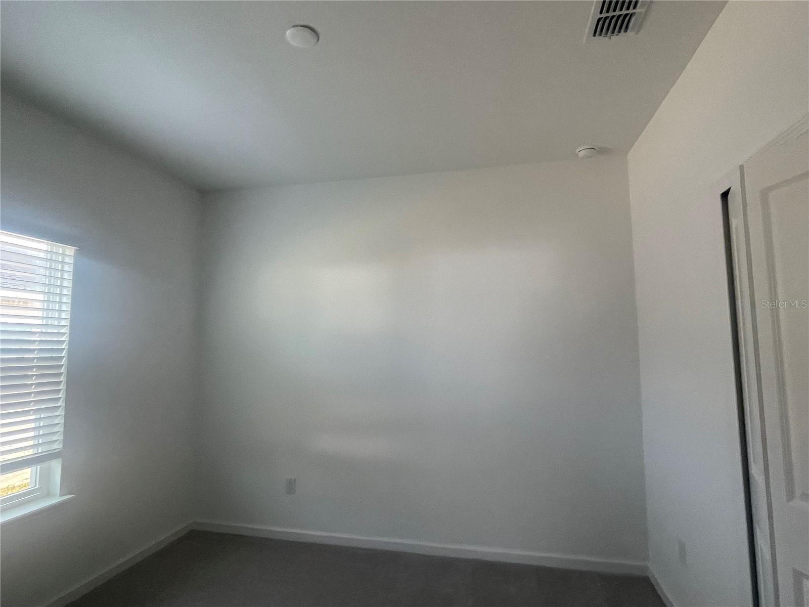 Image 19 of 34 For 1695 44 Court Road