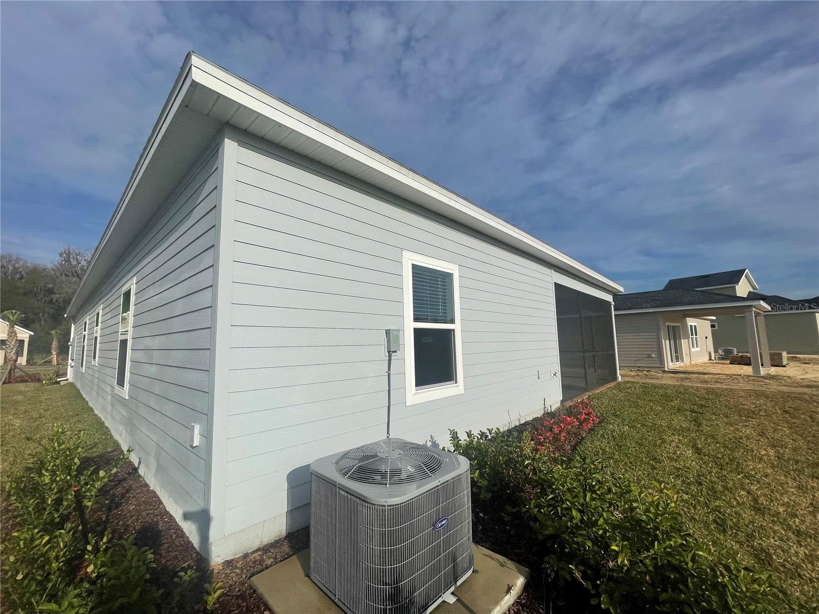 Image 27 of 34 For 1695 44 Court Road