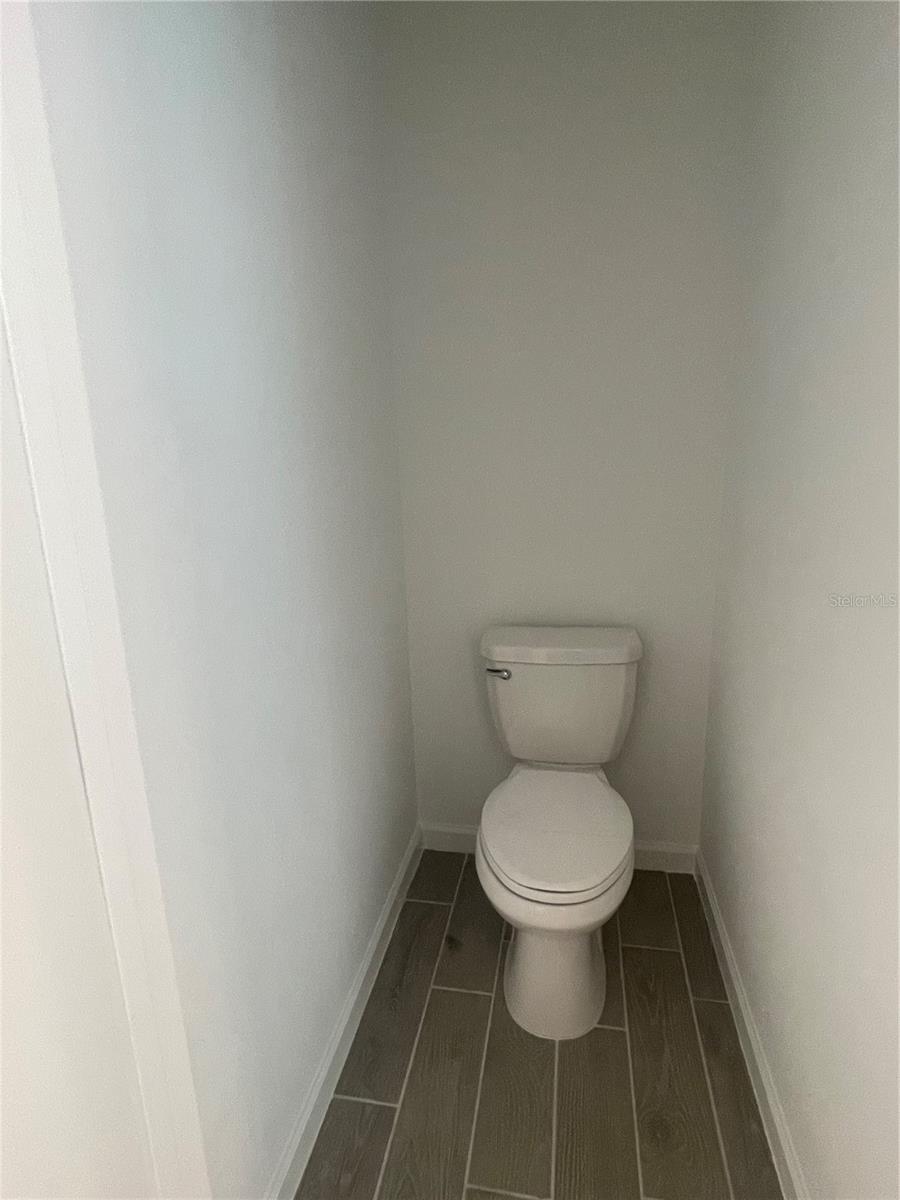 Image 34 of 34 For 1695 44 Court Road