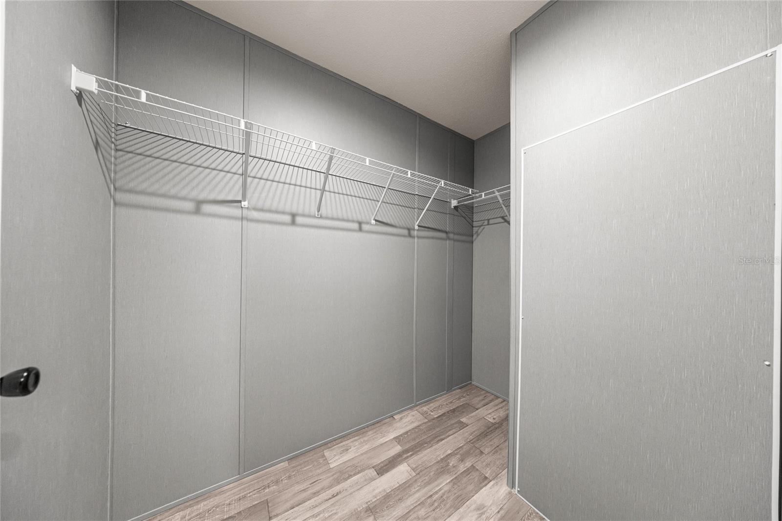 Image 16 of 28 For 5682 53rd Street
